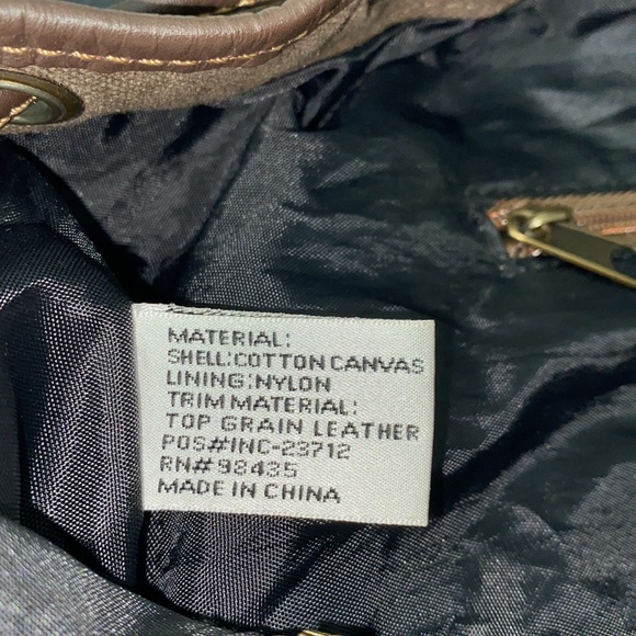 Backpack - Picture 4 of 5